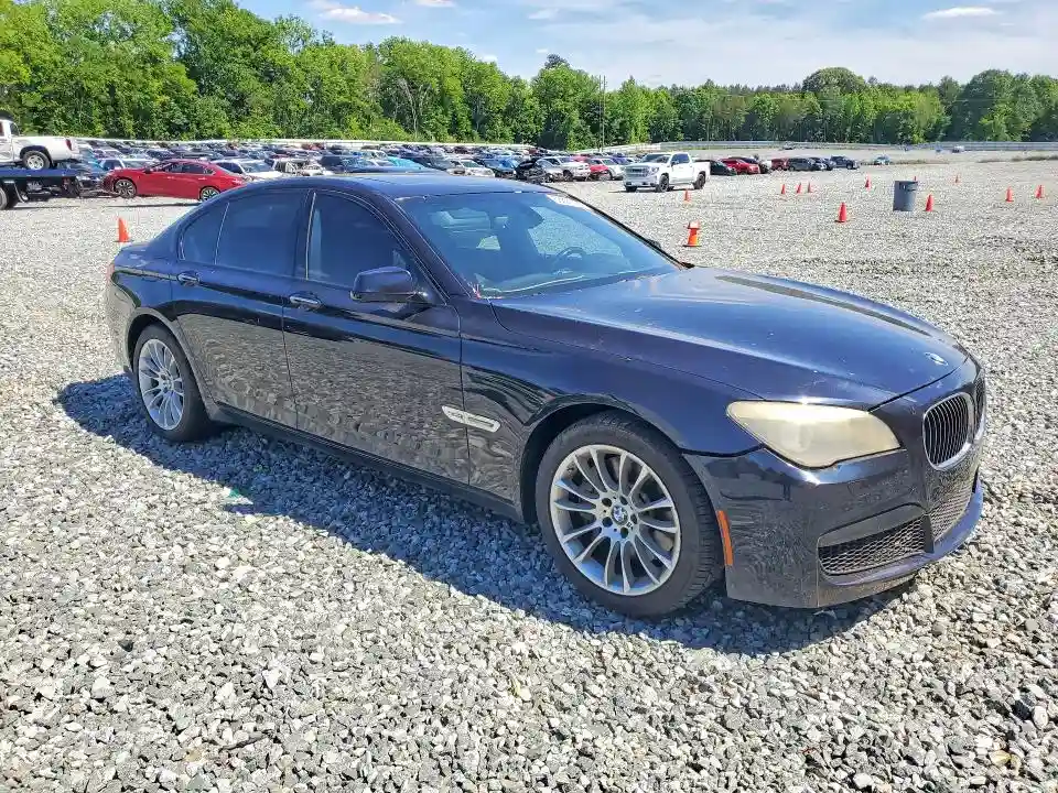 WBAKC6C56BC394094 2011 BMW 7 SERIES-3