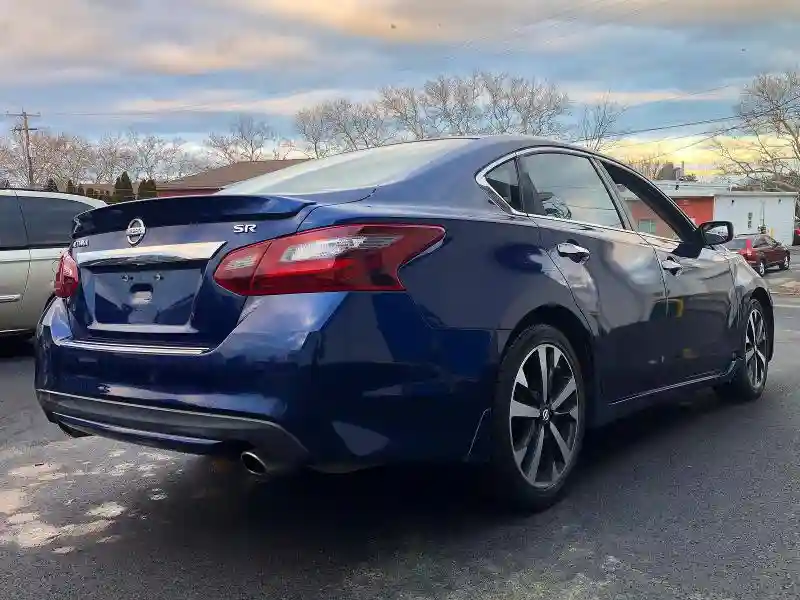 1N4AL3AP1JC123580 2018 NISSAN ALTIMA-3