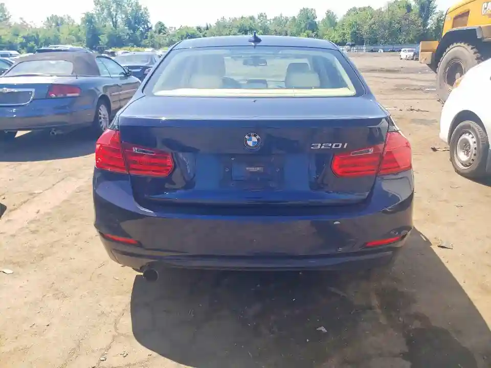 WBA3B1C57EK133562 2014 BMW 3 SERIES-5