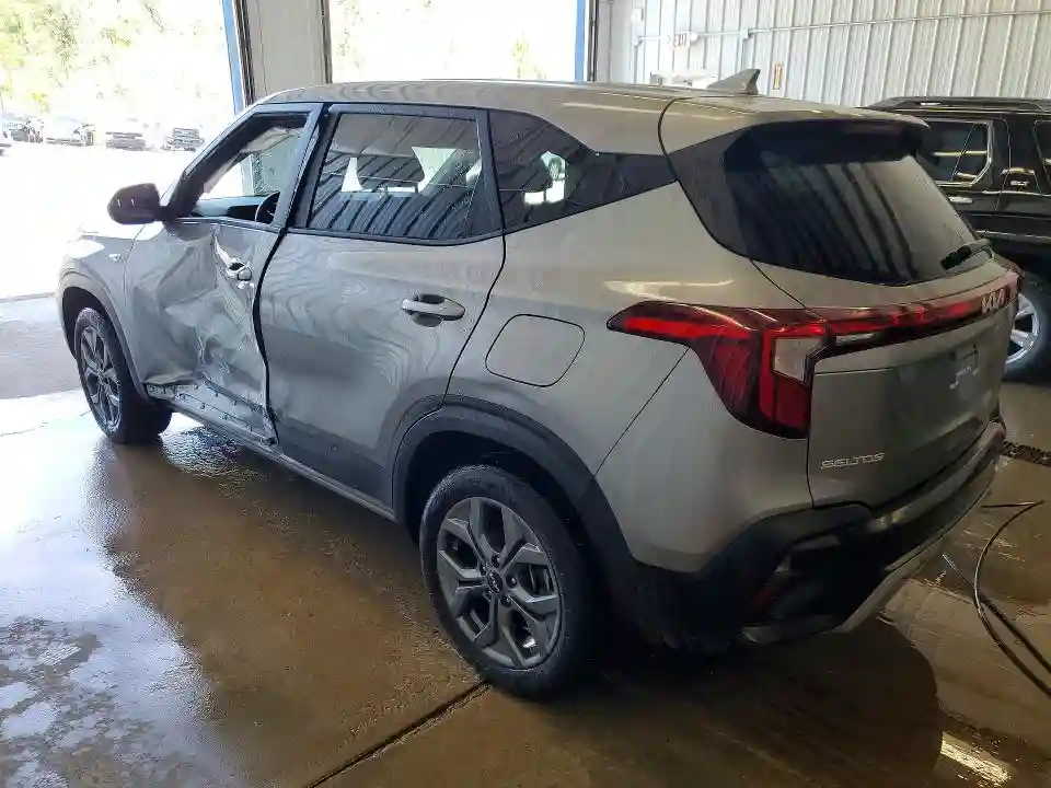 KNDEPCAA3S7737942 2025 KIA SELTOS-1