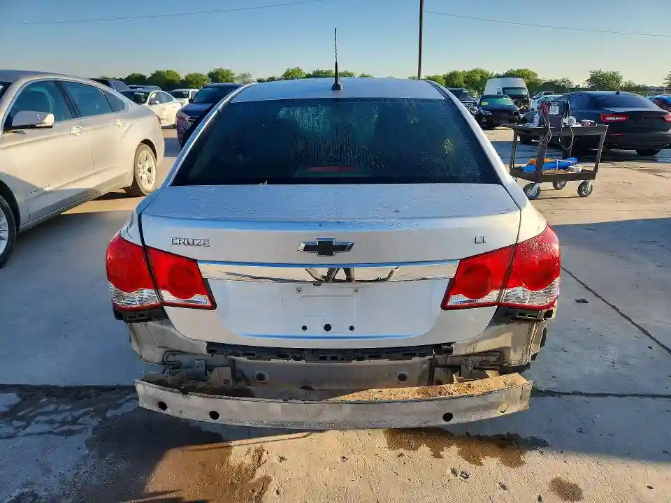 1G1PC5SBXE7366640 2014 CHEVROLET CRUZE-5