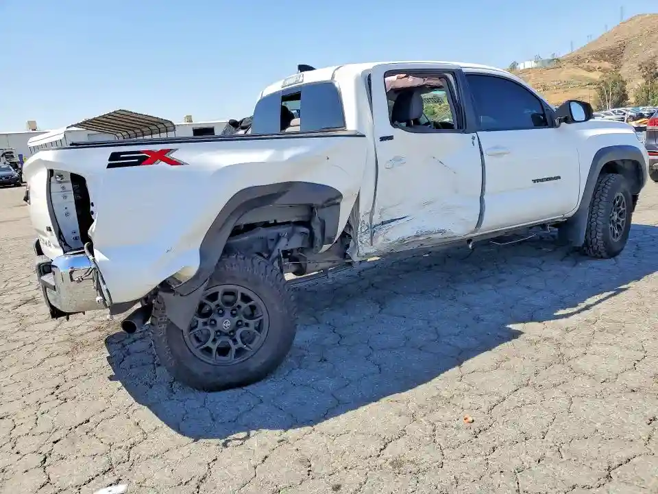 3TMAZ5CN6PM203836 2023 TOYOTA TACOMA-2