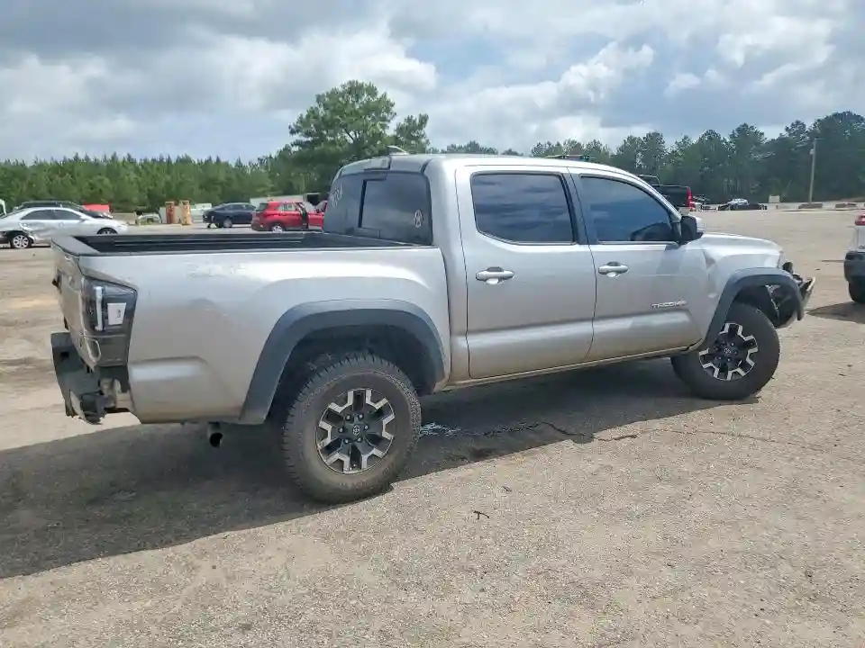 5TFAZ5CN2HX040632 2017 TOYOTA TACOMA-2