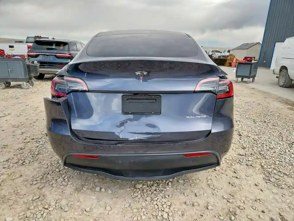 7SAYGAEE1PF978790 2023 TESLA MODEL Y-5