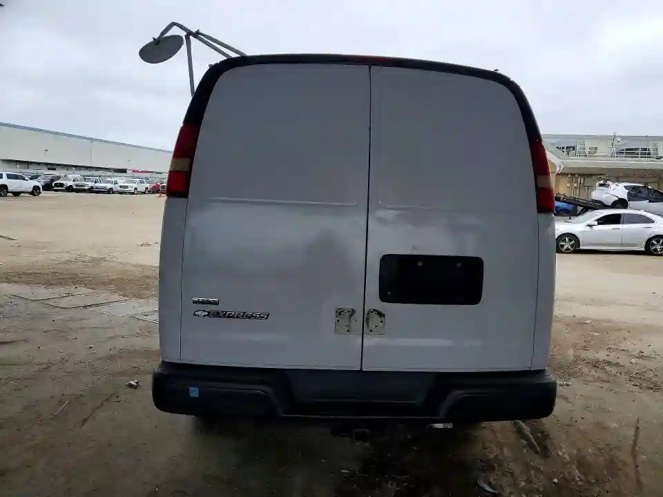 1GCZGFBA5A1165887 2010 CHEVROLET EXPRESS-5