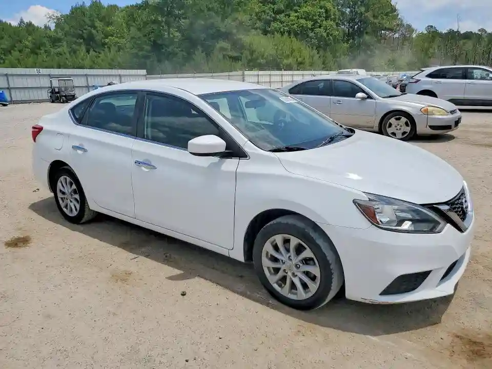 3N1AB7AP2JY239353 2018 NISSAN SENTRA-3