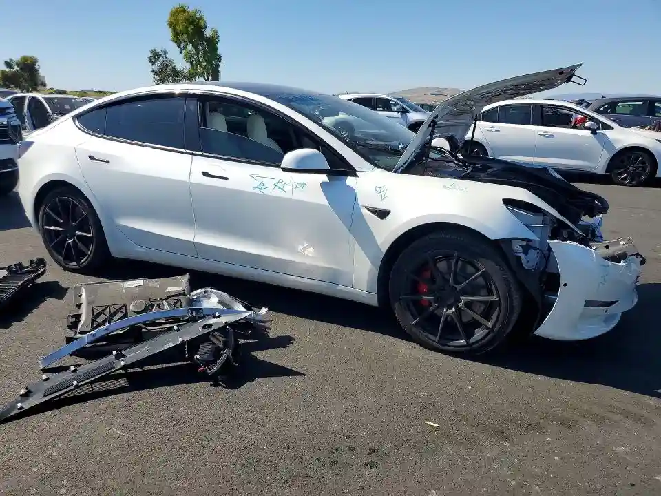 5YJ3E1EC9NF354454 2022 TESLA MODEL 3-3