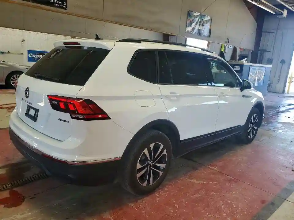 3VVFB7AX0RM136455 2024 VOLKSWAGEN TIGUAN-2