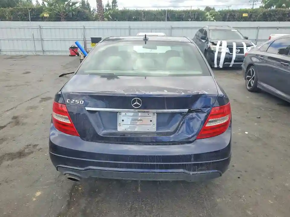WDDGF4HBXCA629764 2012 MERCEDES-BENZ C-CLASS-5