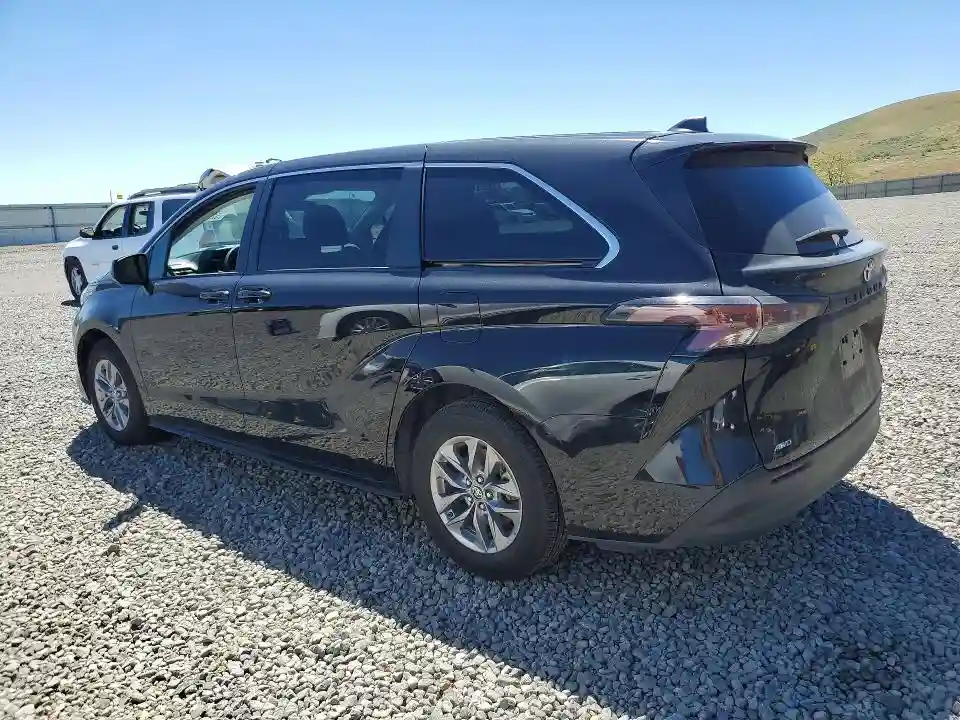 5TDKSKFC8RS121241 2024 TOYOTA SIENNA-1
