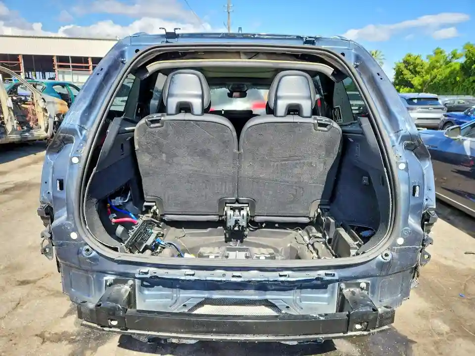YV4062PF7R1210796 2024 VOLVO XC90-5