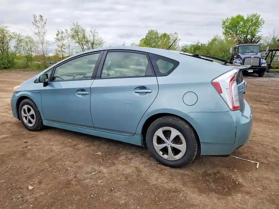 JTDKN3DU1C5424058 2012 TOYOTA PRIUS-1