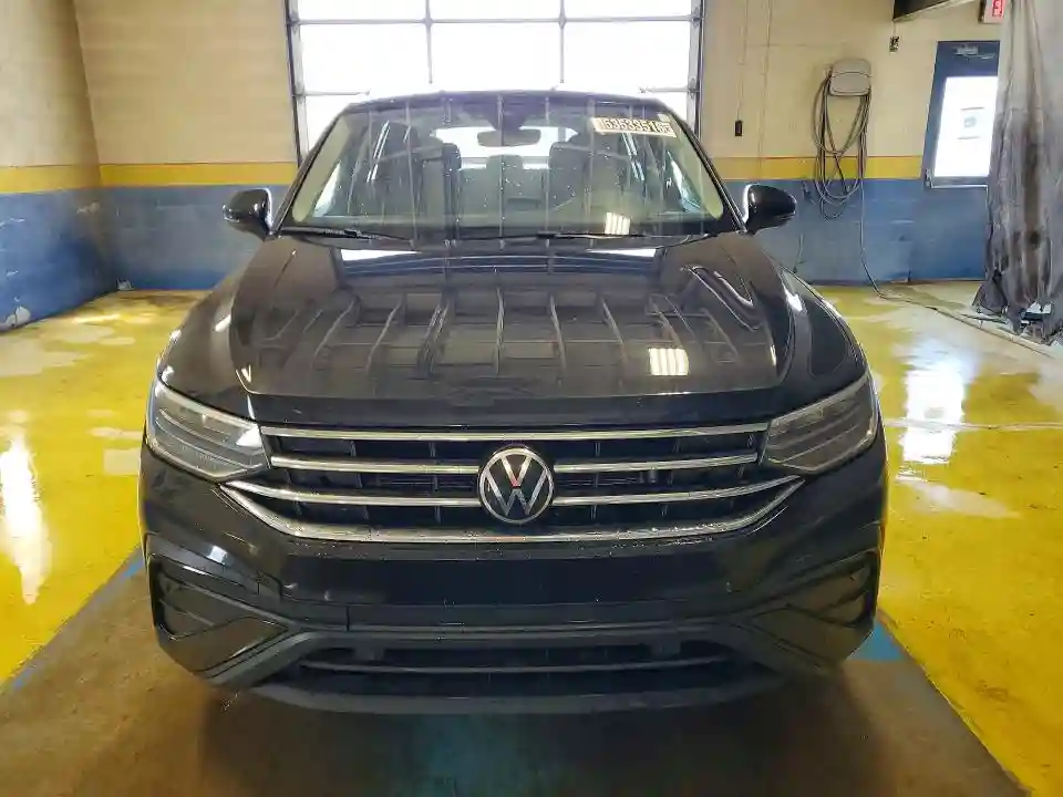 3VV2B7AX9PM053375 2023 VOLKSWAGEN TIGUAN-4