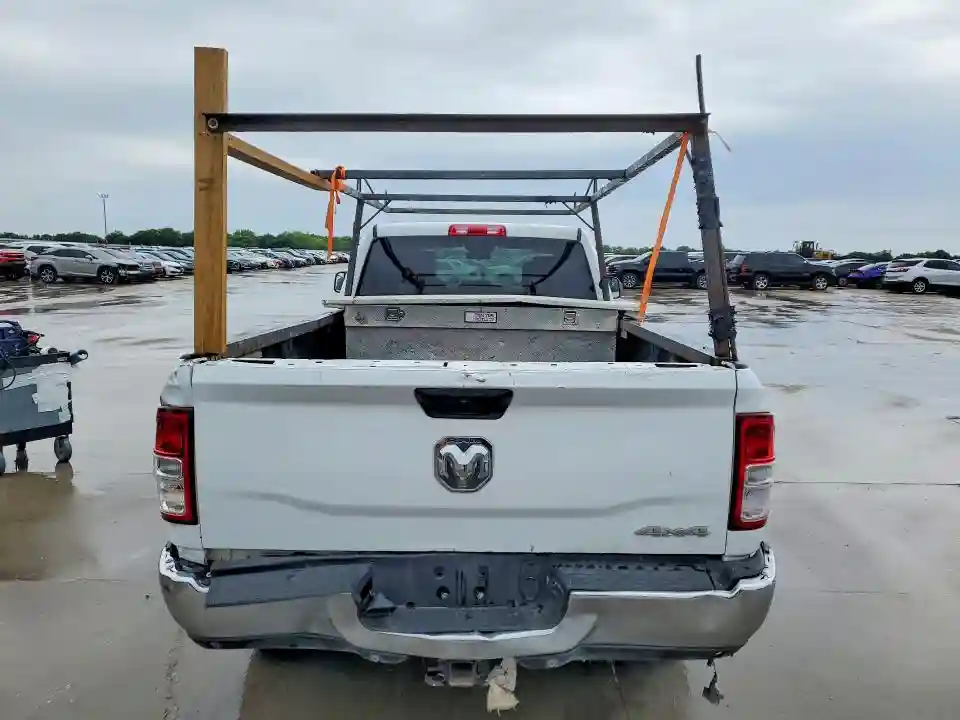 3C6UR5HJ6KG551475 2019 RAM 2500-5