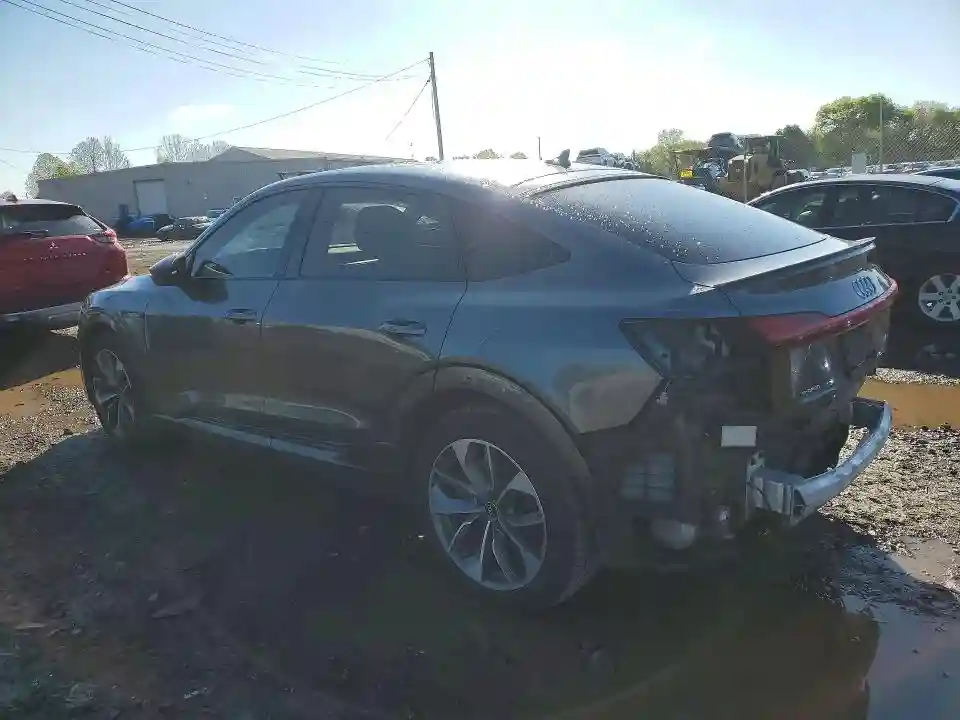WA11AAGE0MB012341 2021 AUDI E-TRON-1