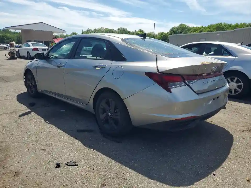 5NPLM4AG7NH069881 2022 HYUNDAI ELANTRA-1