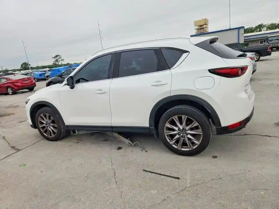 JM3KFADM4K1633986 2019 MAZDA CX-5-1