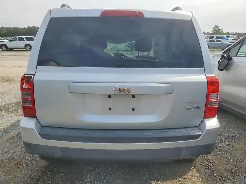 1C4NJPFA2DD141274 2013 JEEP PATRIOT-5