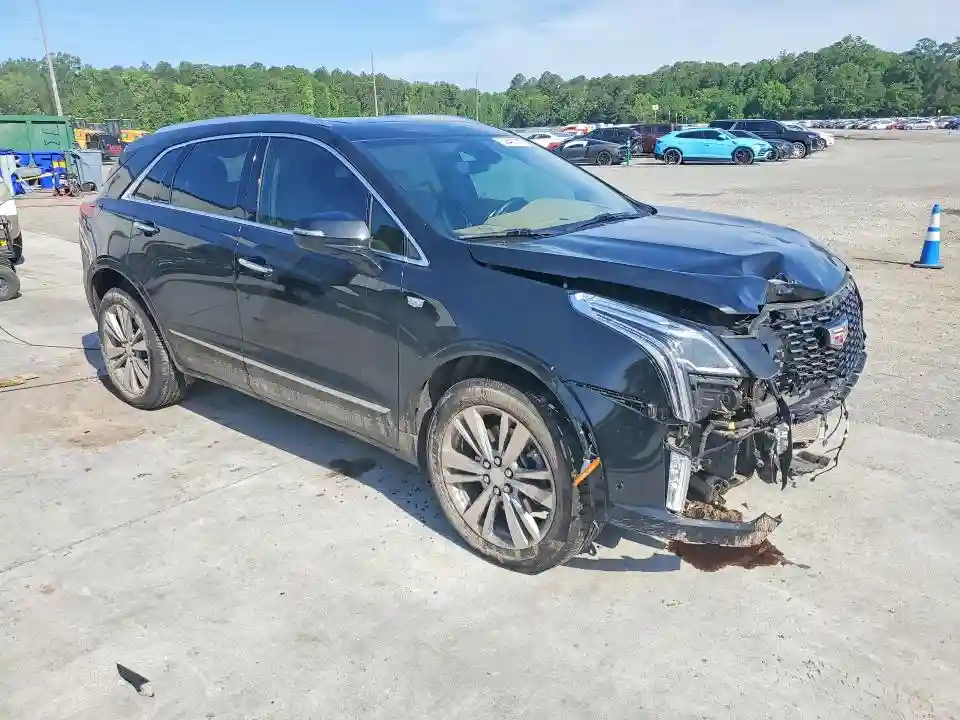 1GYKNERS8PZ205335 2023 CADILLAC XT5-3