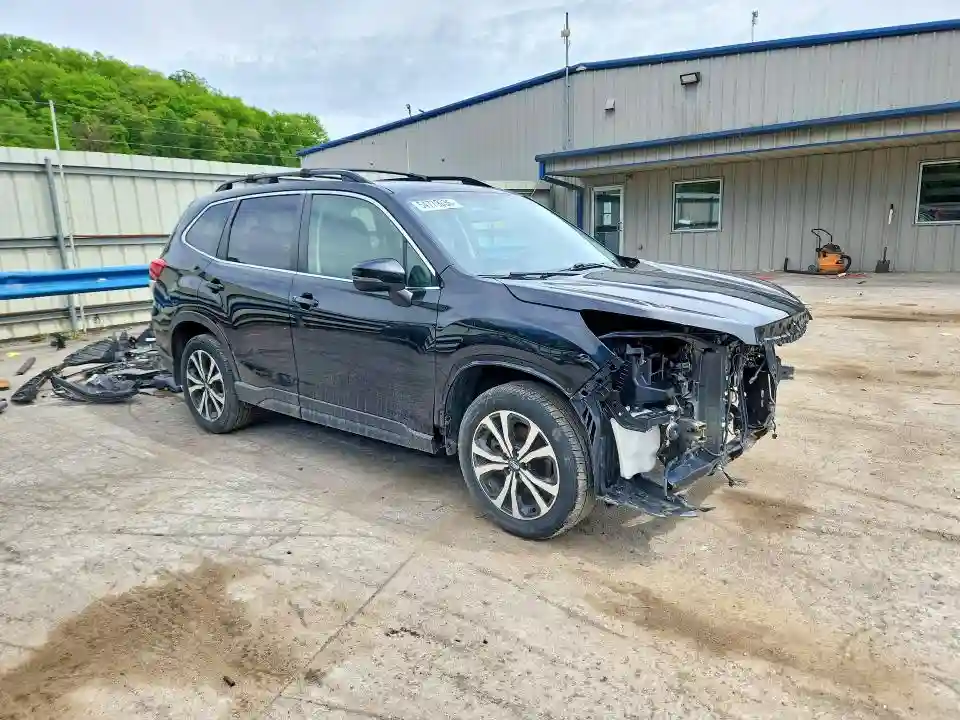 JF2SKASC4KH573456 2019 SUBARU FORESTER-3