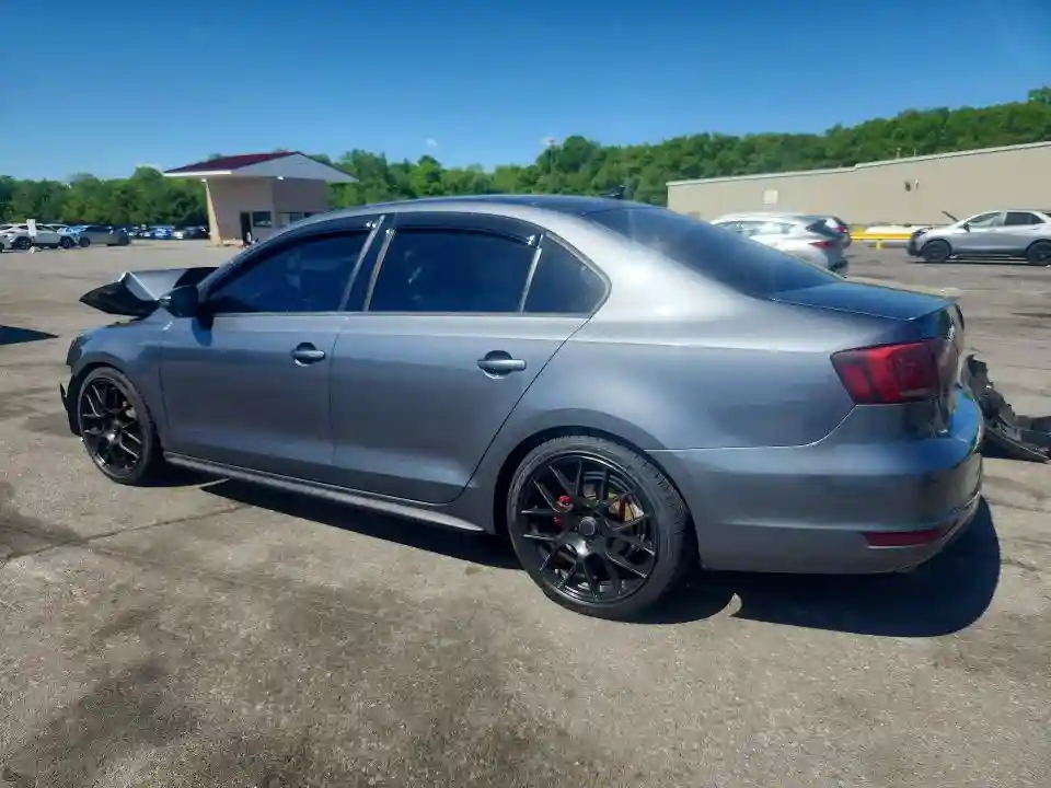 3VW4T7AJ8EM380621 2014 VOLKSWAGEN JETTA-1
