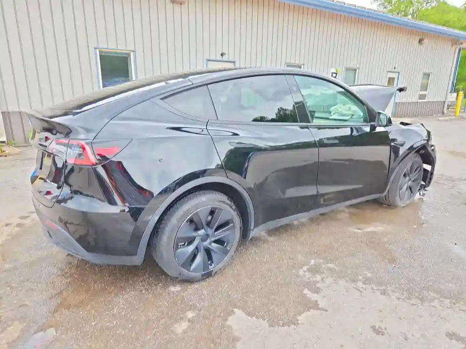 7SAYGDEE9SA355960 2025 TESLA MODEL Y-2