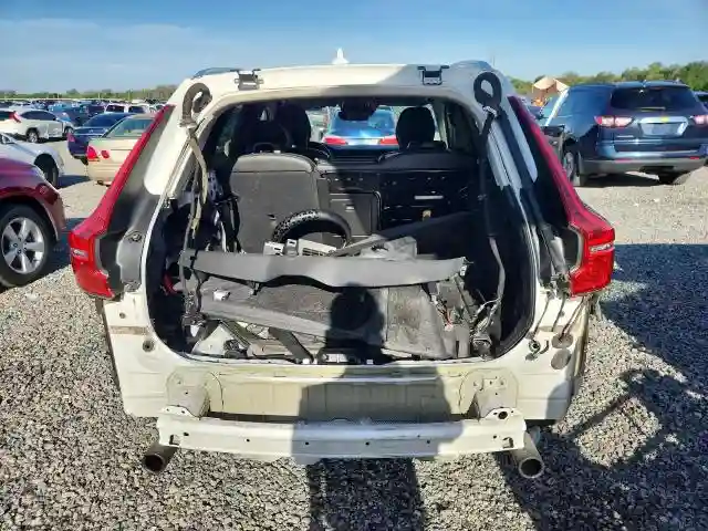LYV102RK4KB200924 2019 VOLVO XC60-5