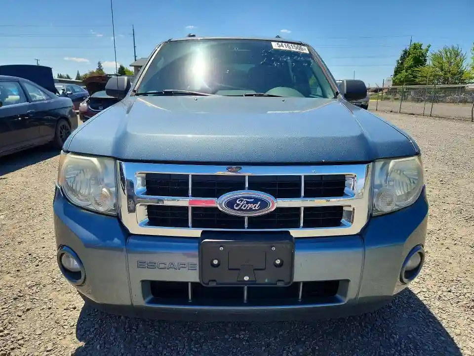 1FMCU9D70AKB95600 2010 FORD ESCAPE-4