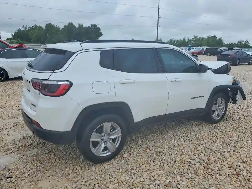 3C4NJDBB8NT217072 2022 JEEP COMPASS-2