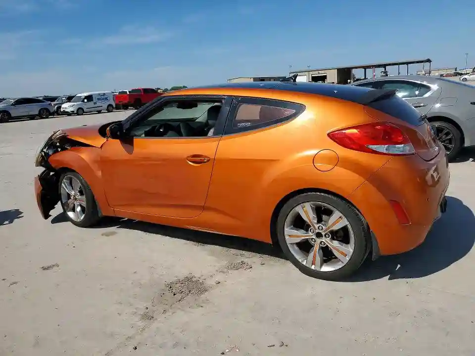 KMHTC6AD7DU086958 2013 HYUNDAI VELOSTER-1