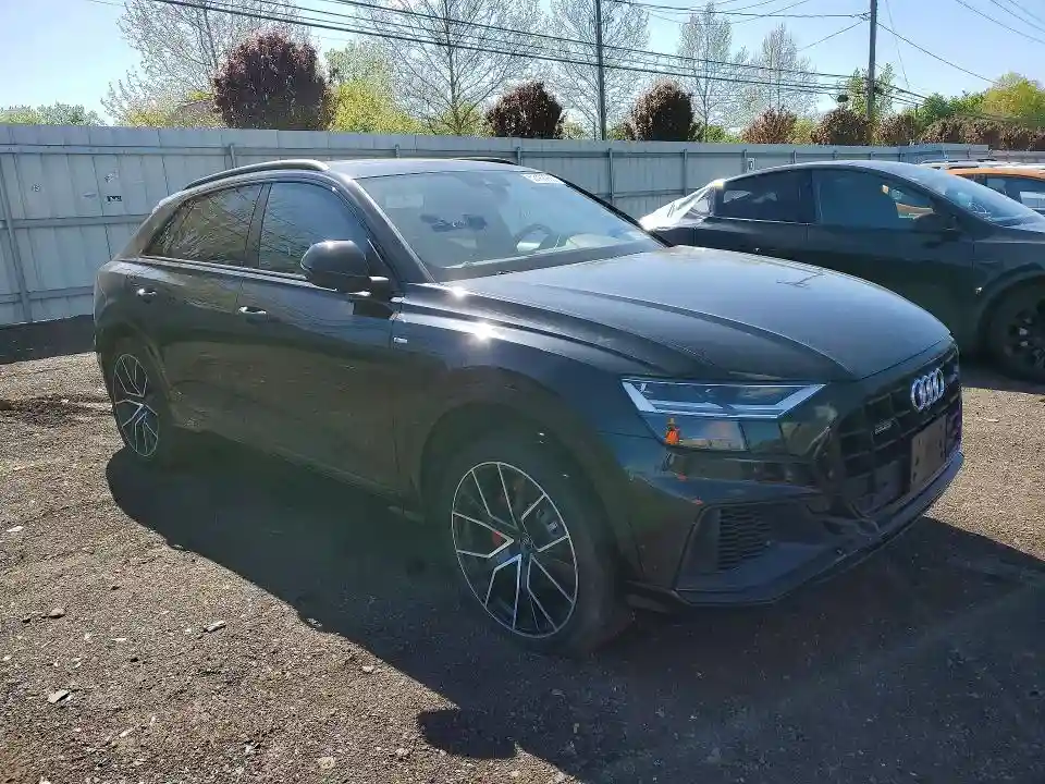 WA1EVAF13KD029494 2019 AUDI Q8-3