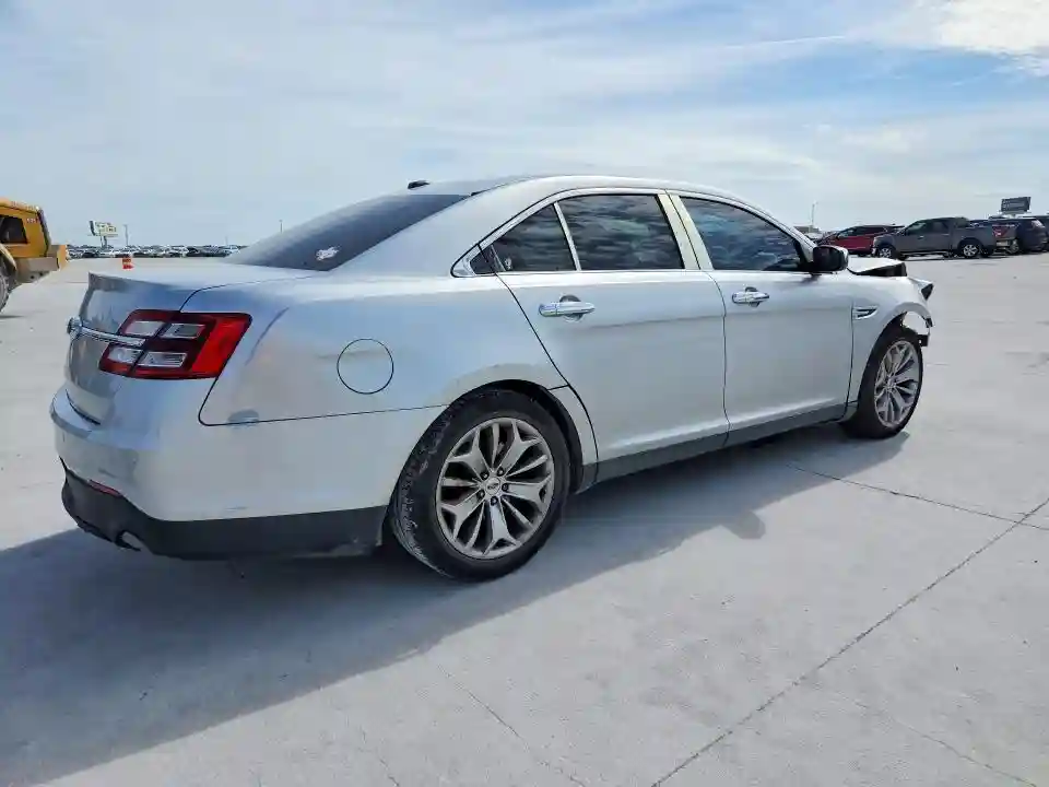 1FAHP2F82FG152231 2015 FORD TAURUS-2