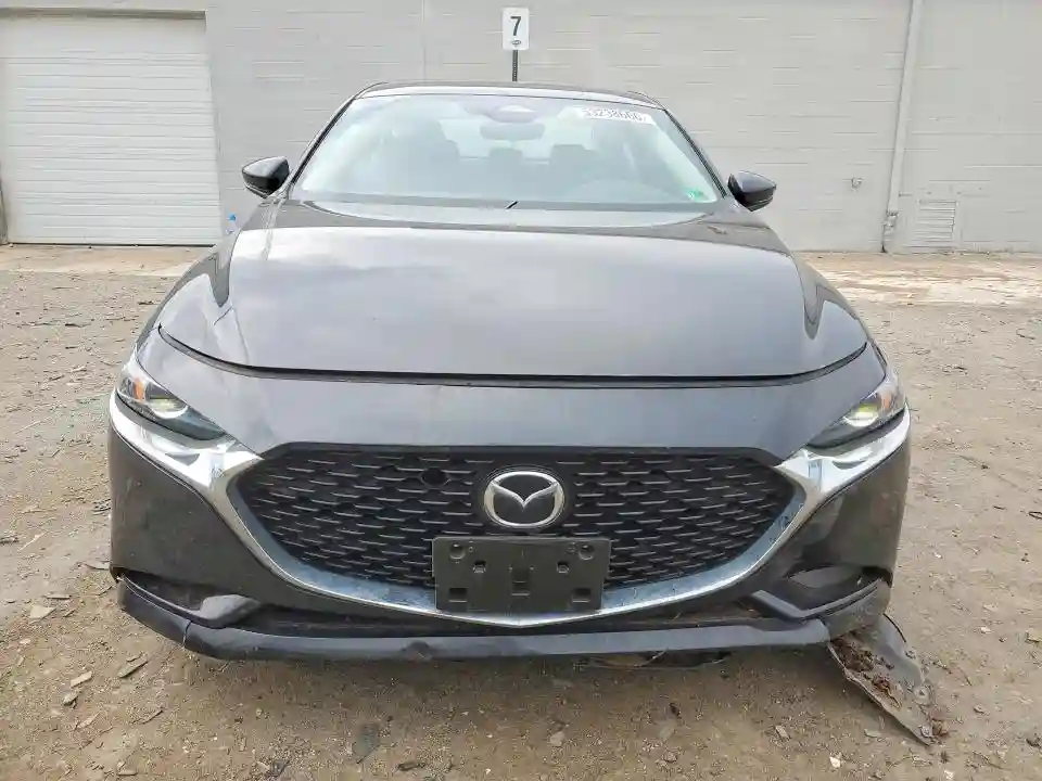 JM1BPACMXS1765237 2025 MAZDA 3-4