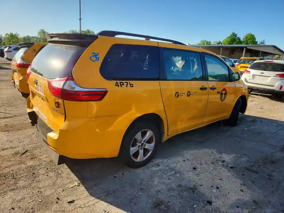 5TDKK3DC6GS760336 2016 TOYOTA SIENNA-2