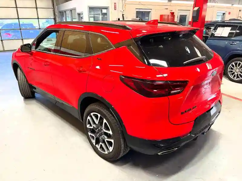 3GNKBKRS2RS125968 2024 CHEVROLET BLAZER-2