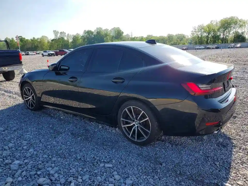 3MW5R7J02N8C25615 2022 BMW 3 SERIES-1