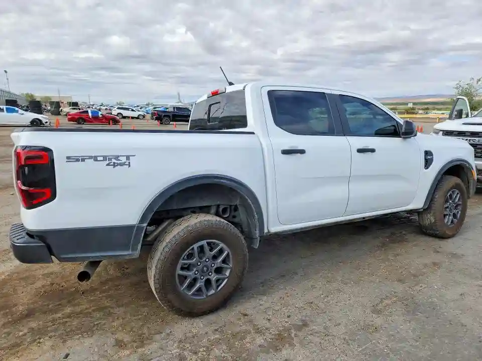 1FTER4HH9RLE64445 2024 FORD RANGER-2