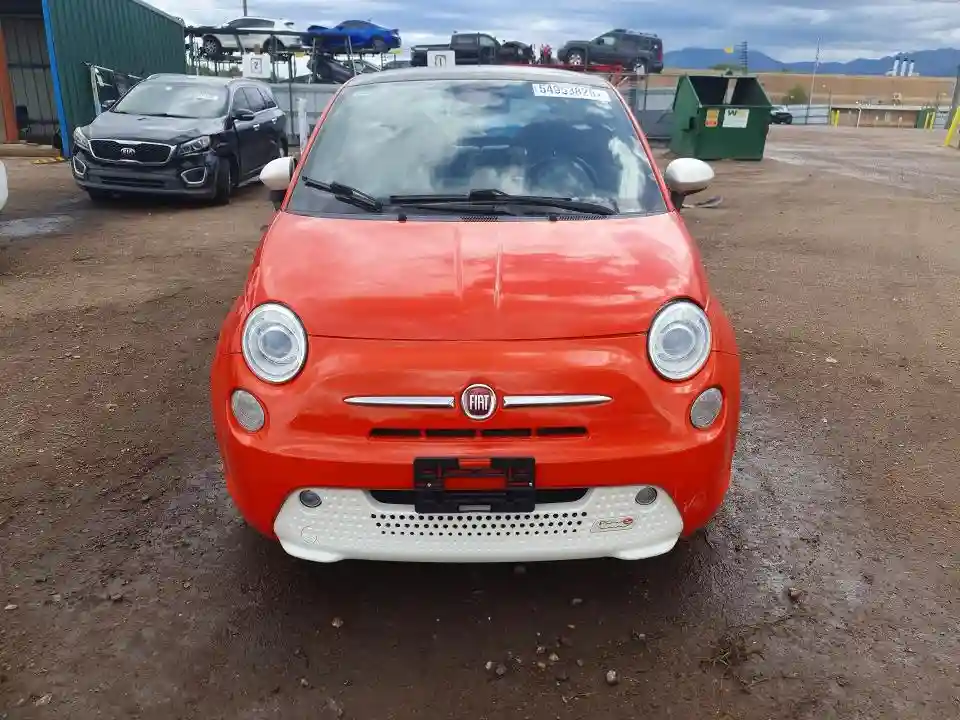 3C3CFFGE9ET189715 2014 FIAT 500-4