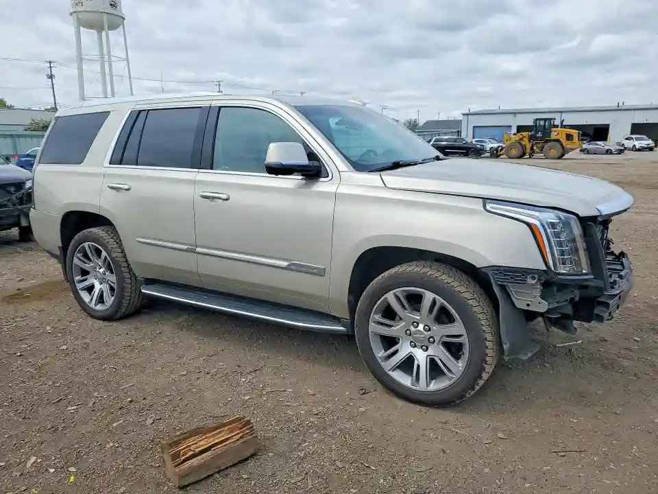 1GYS4BKJ9HR215585 2017 CADILLAC ESCALADE-3
