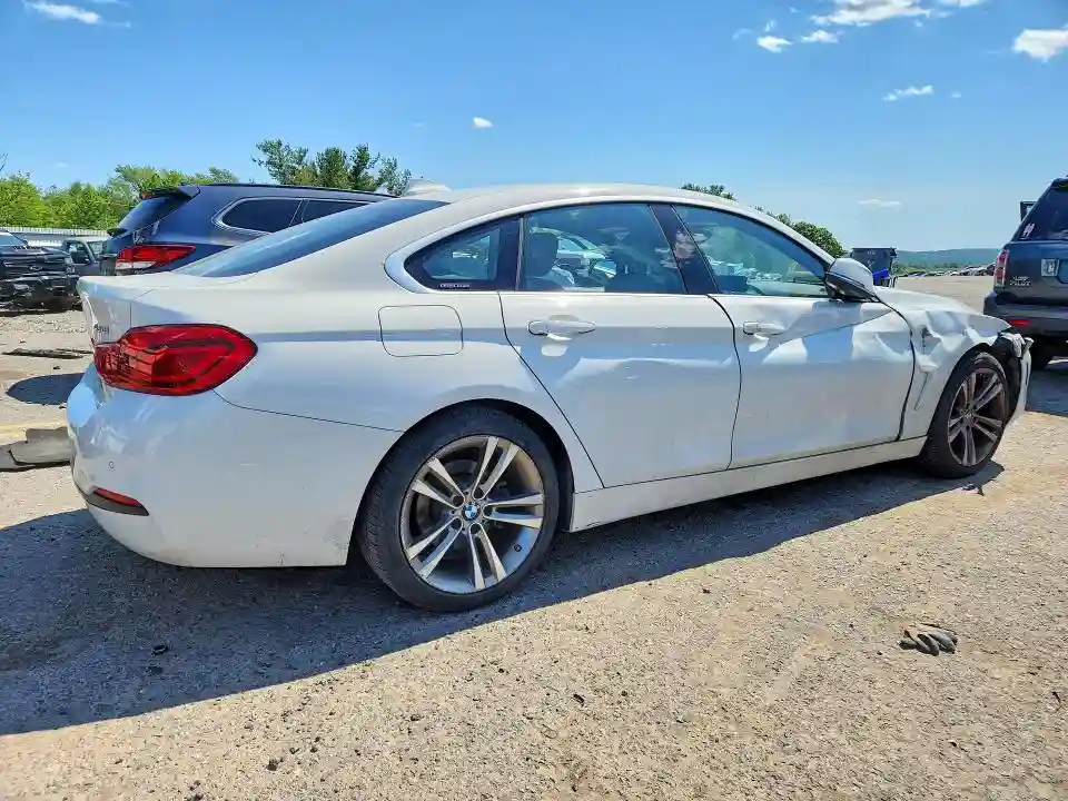 WBA4J3C53KBL08212 2019 BMW 4 SERIES-2