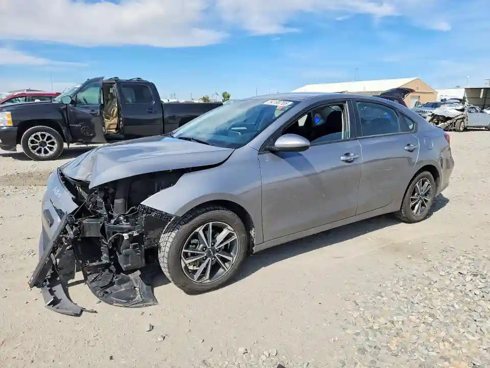 3KPF24AD8PE665274 2023 KIA FORTE LXS-0