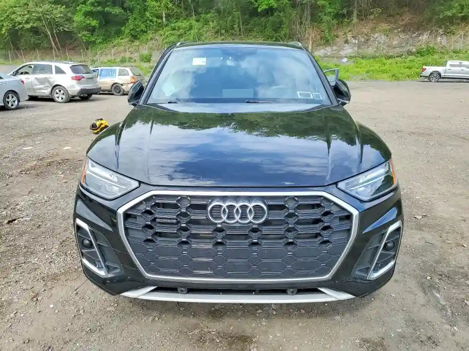 WA1EAAFY8P2001802 2023 AUDI Q5-4