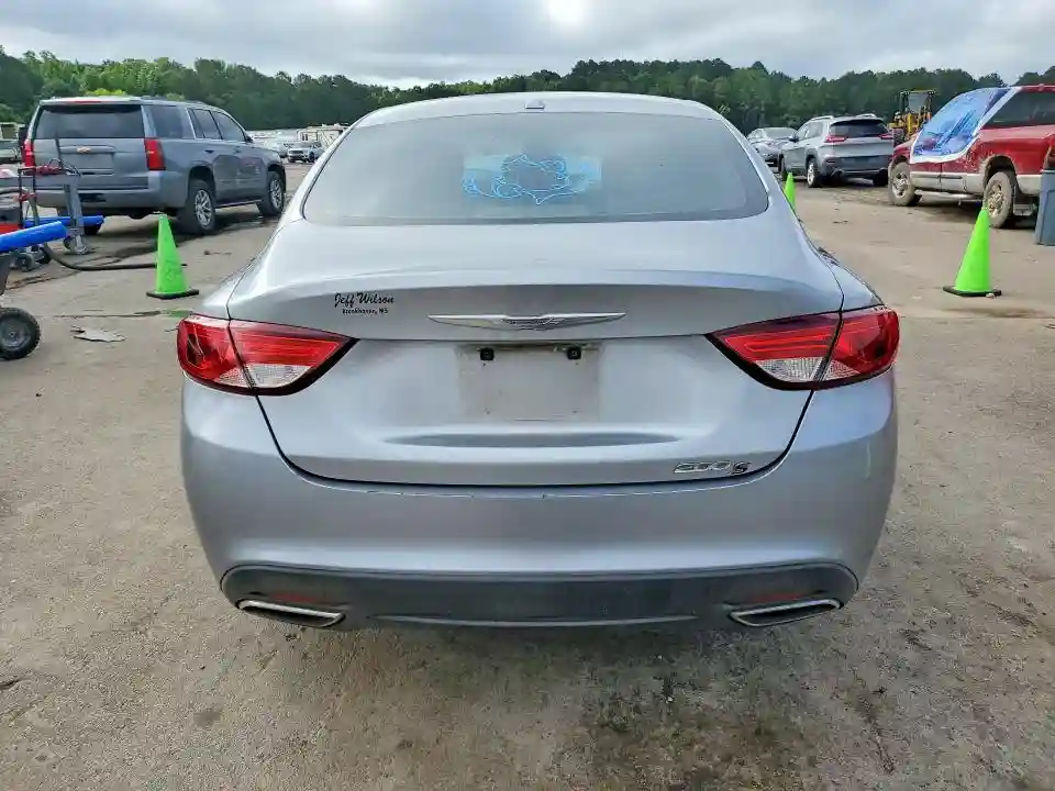 1C3CCCBB4FN667853 2015 CHRYSLER 200-5