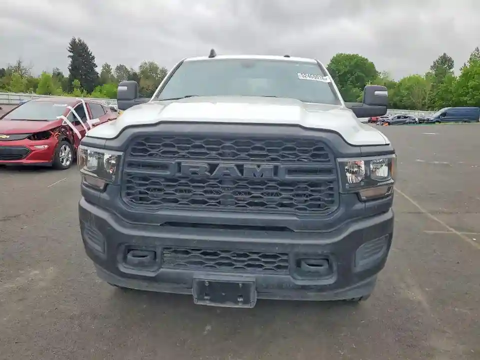 3C63R3GJ1RG245666 2024 RAM 3500-4