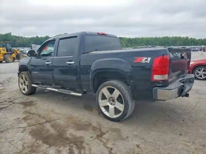 3GTRKVE33AG105582 2010 GMC SIERRA-2