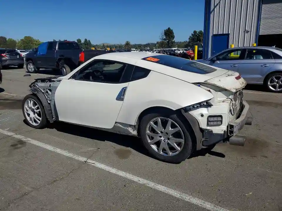 JN1AZ4EHXHM955394 2017 NISSAN 370Z-1