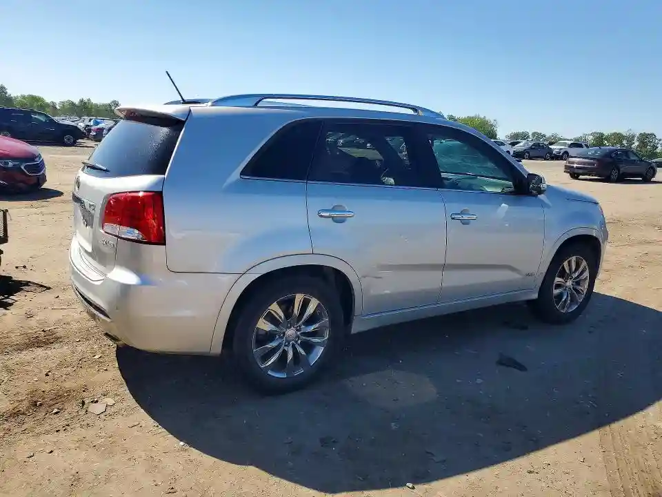 5XYKWDA2XDG374484 2013 KIA SORENTO-2