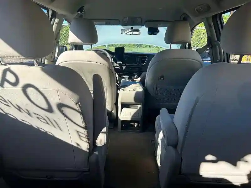 KNDMA5C1XH6264741 2017 KIA SEDONA-5