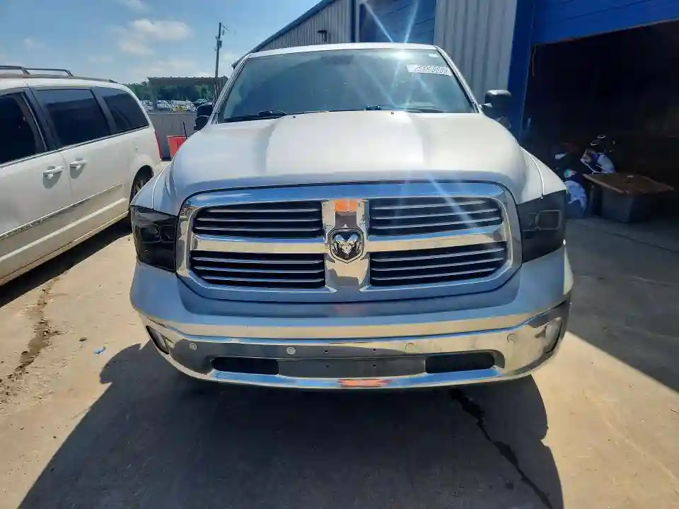 1C6RR6LT0GS128136 2016 RAM 1500-4