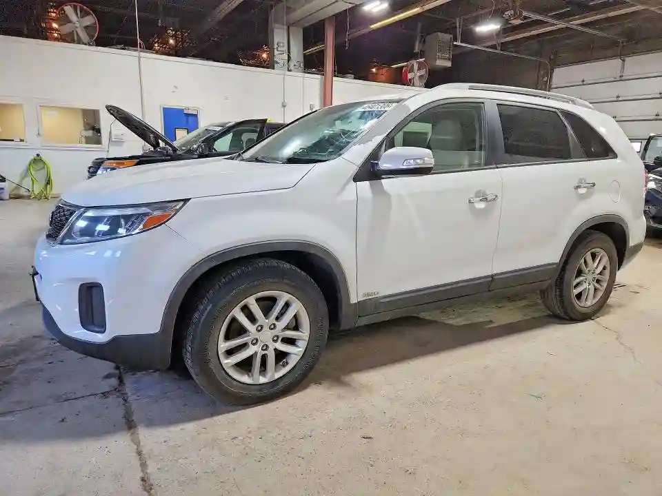 5XYKTDA79FG606645 2015 KIA SORENTO-0